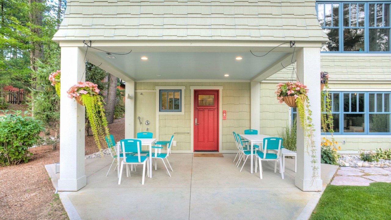 Photo of Outdoor in Mayfield