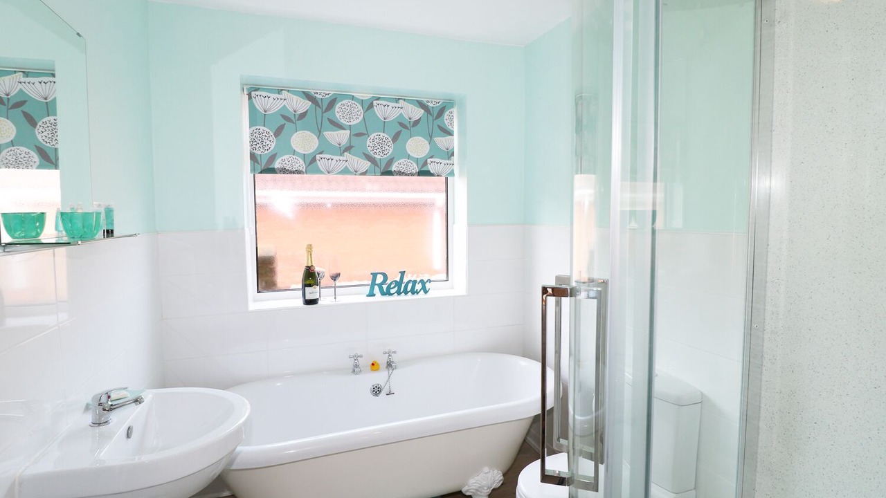 Photo of Bathroom in Skellingthorpe