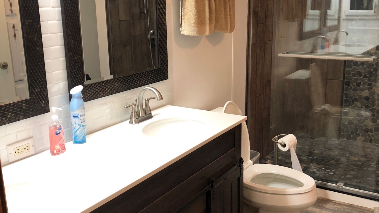 Photo of Bathroom in Barryton