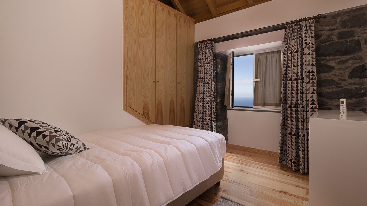 Photo of Bedroom in Arco da Calheta