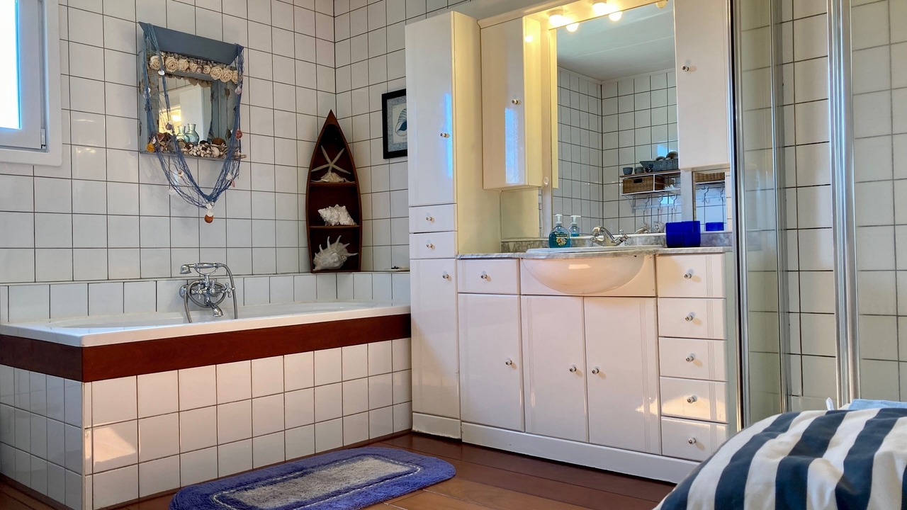 Photo of Bathroom in Anjum