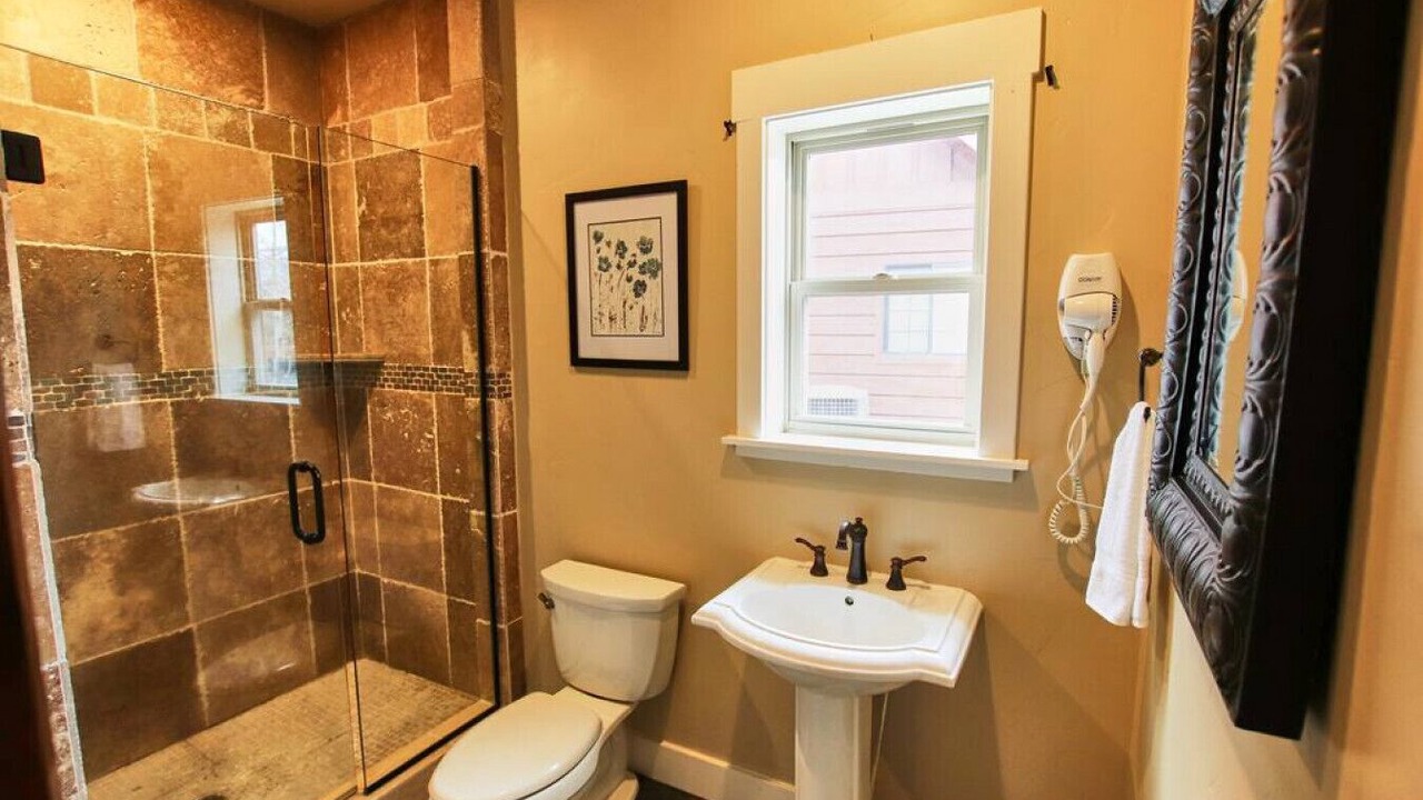 Photo of Bathroom in Tamarack Resort