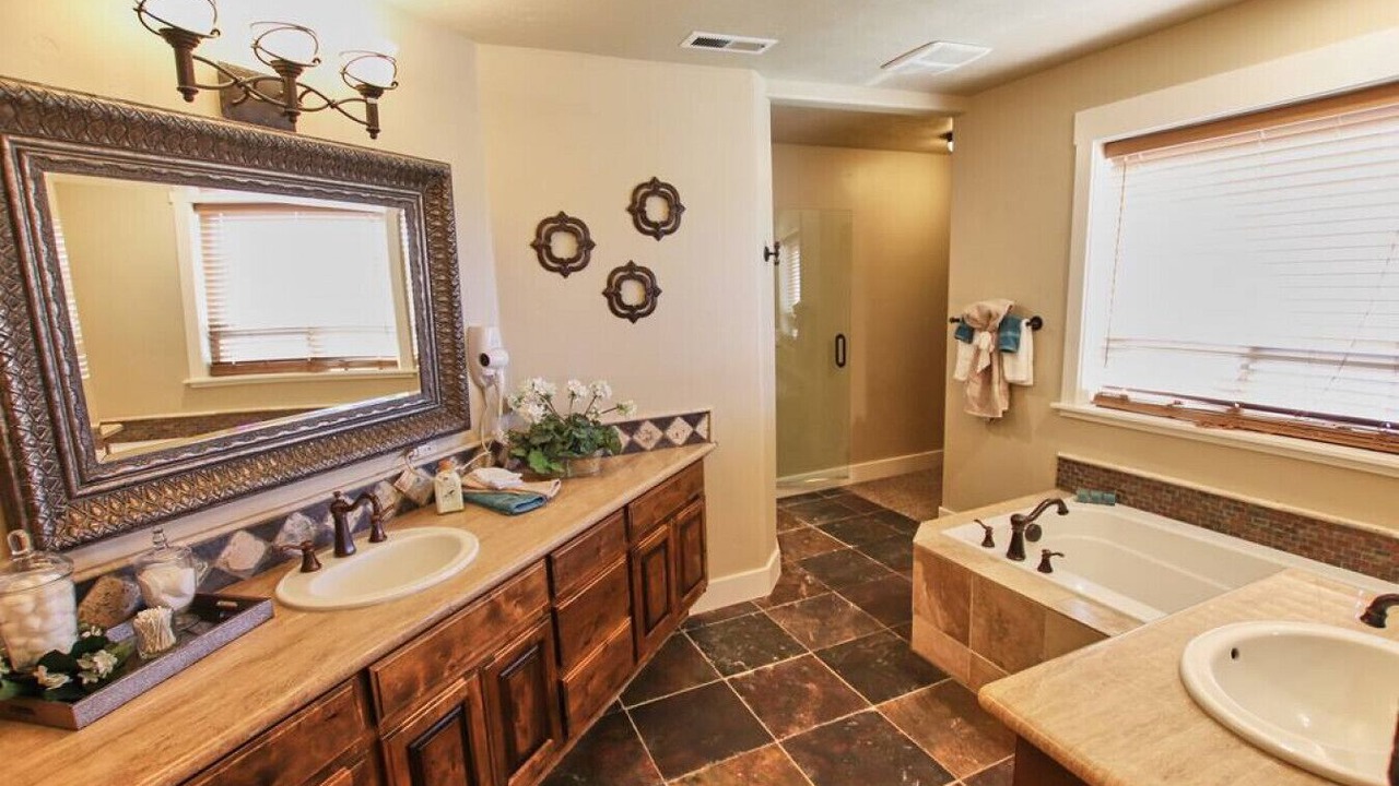 Photo of Bathroom in Tamarack Resort