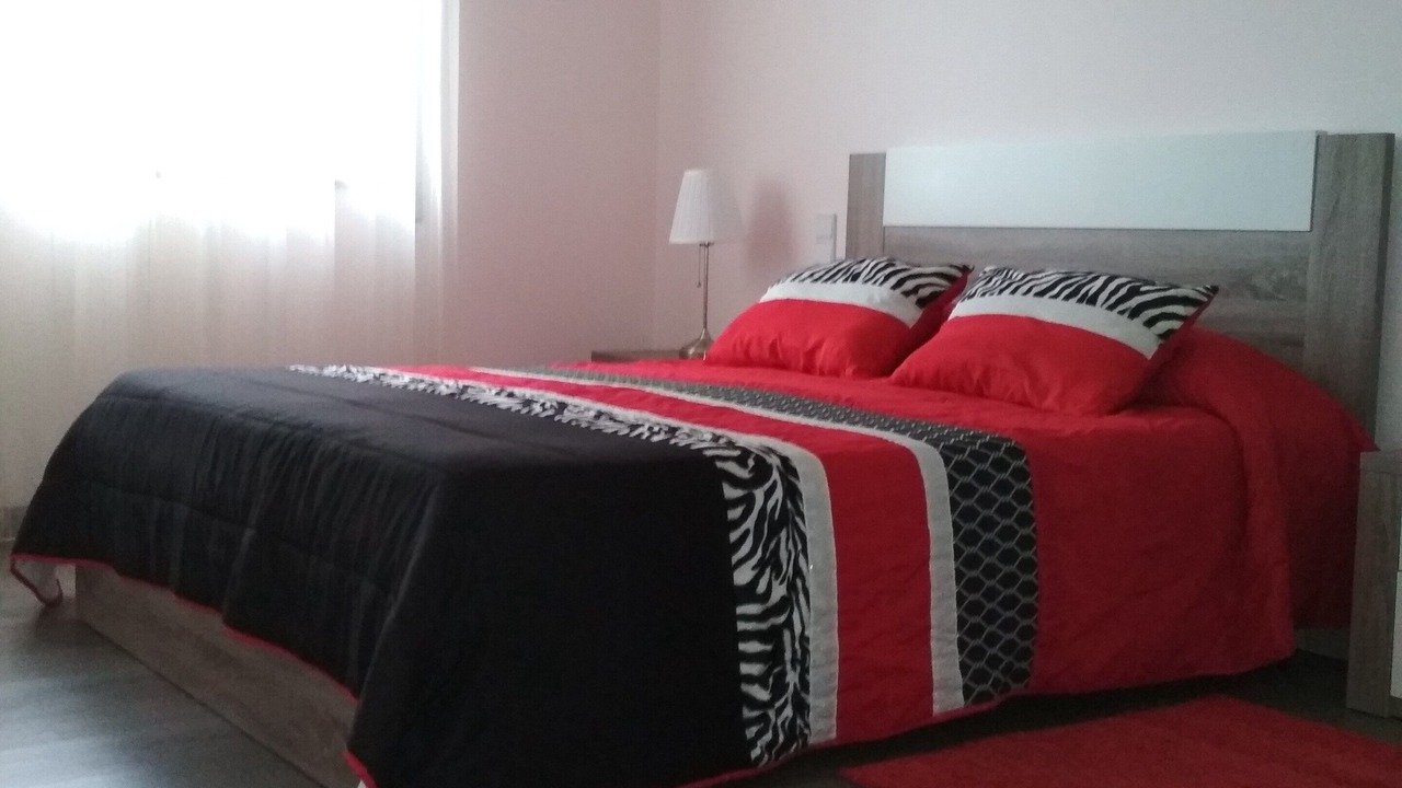 Photo of Bedroom in Santa Maria da Feira