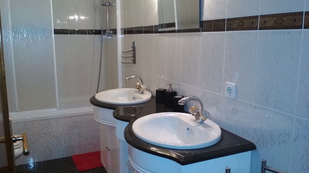 Photo of Bathroom in Santa Maria da Feira