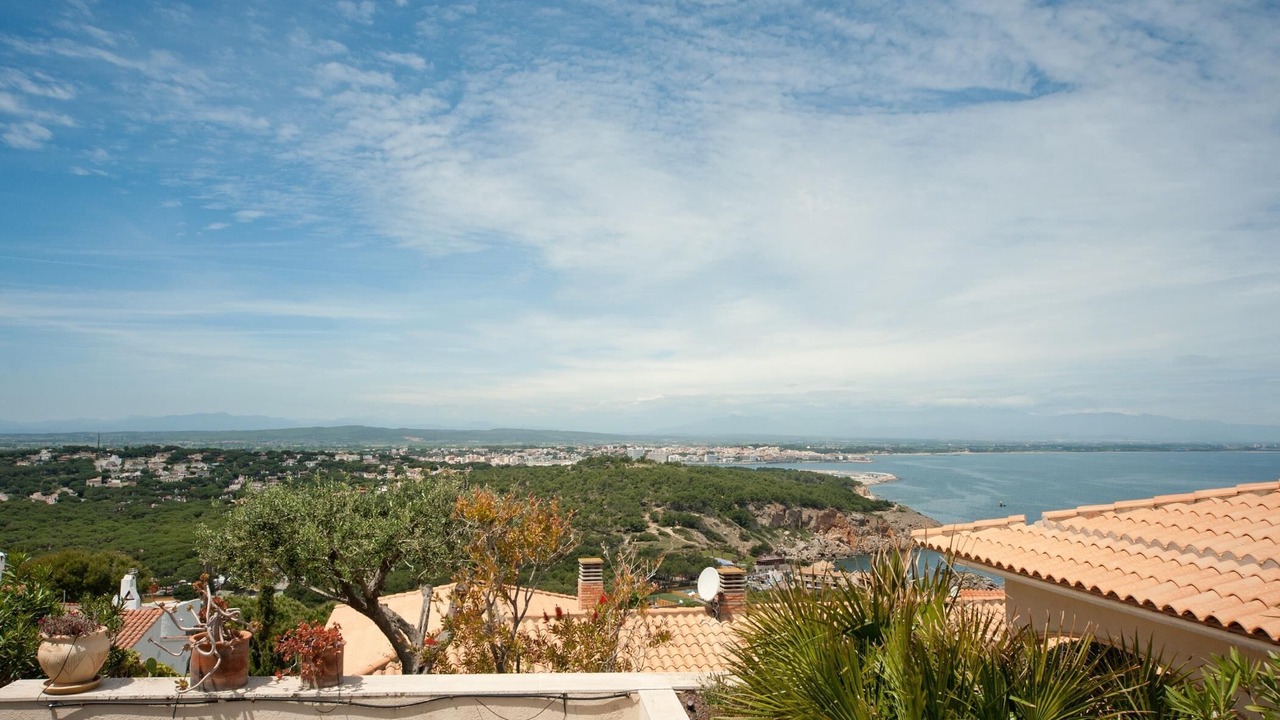 Photo of Others in L'Escala
