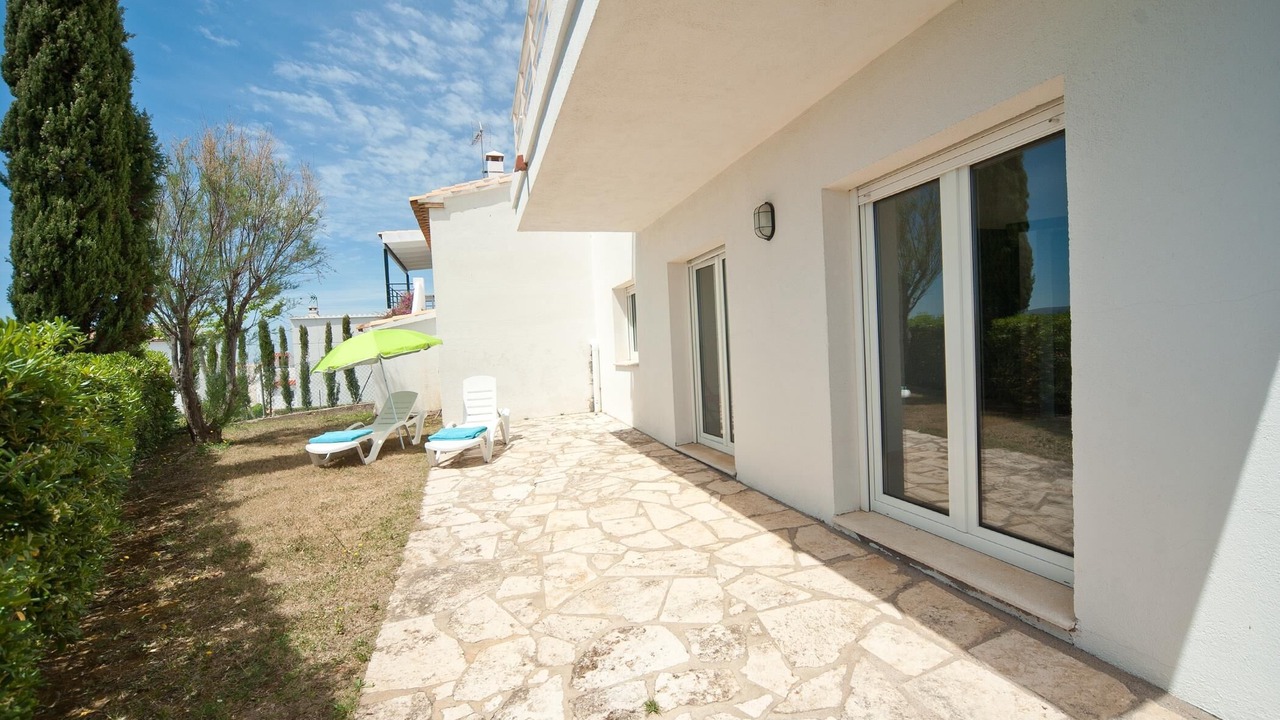 Photo of Patio Balcony in L'Escala