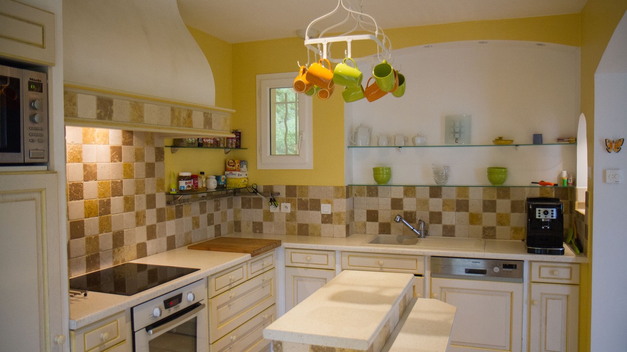 Photo of Kitchen in Bauduen