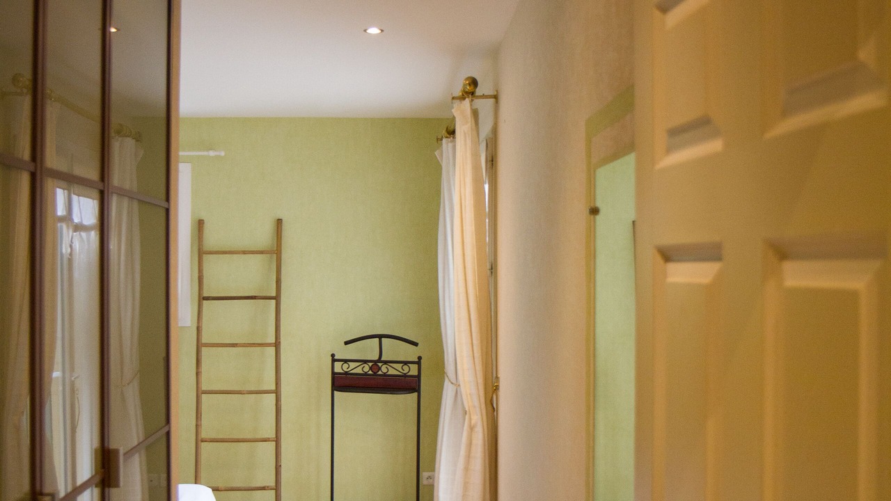 Photo of Bedroom in Bauduen