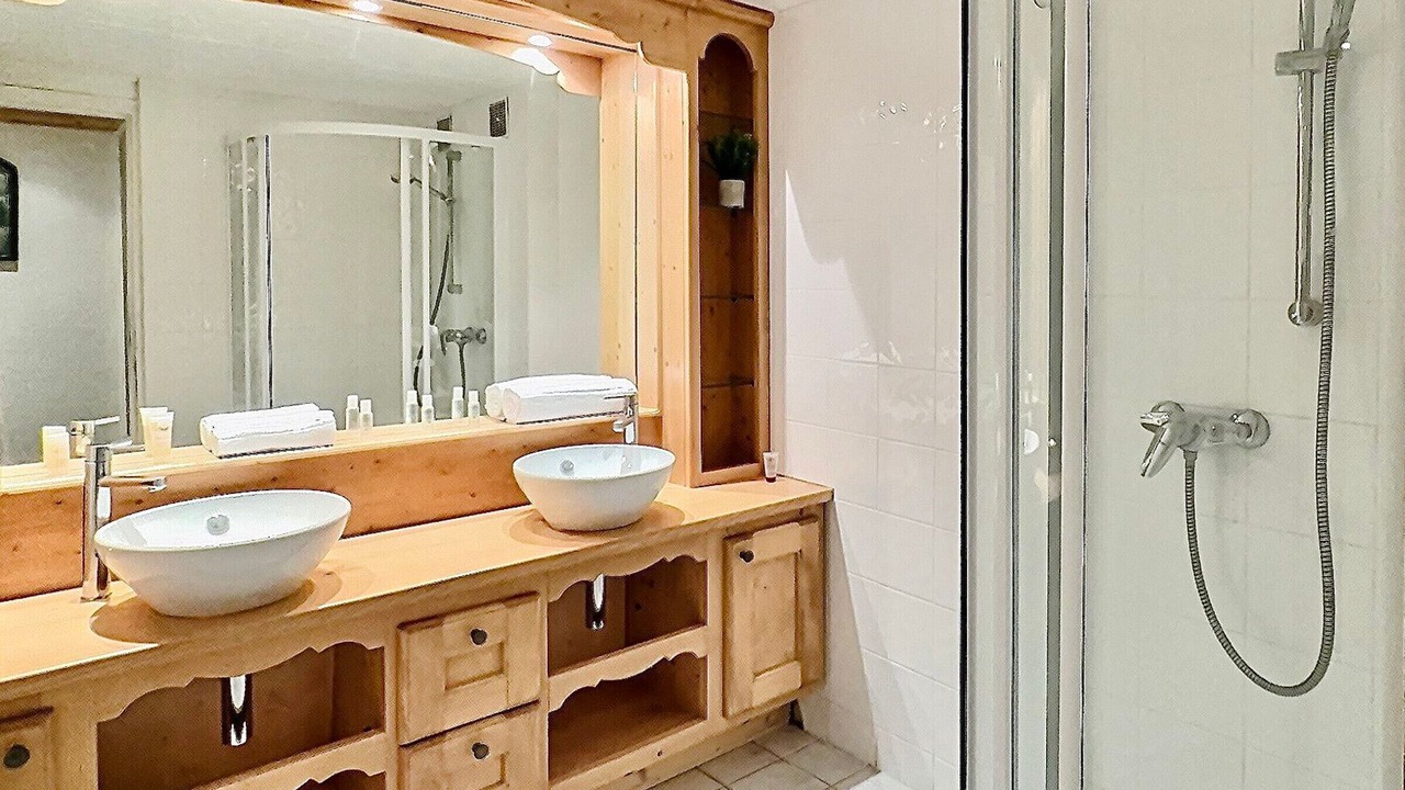 Photo of Bathroom in Tignes le Lac