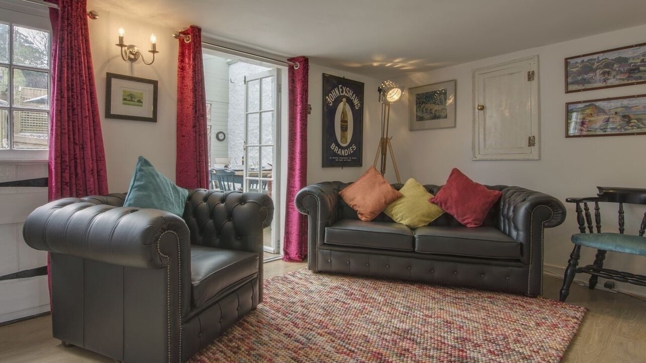 Photo of Livingroom in Otterton