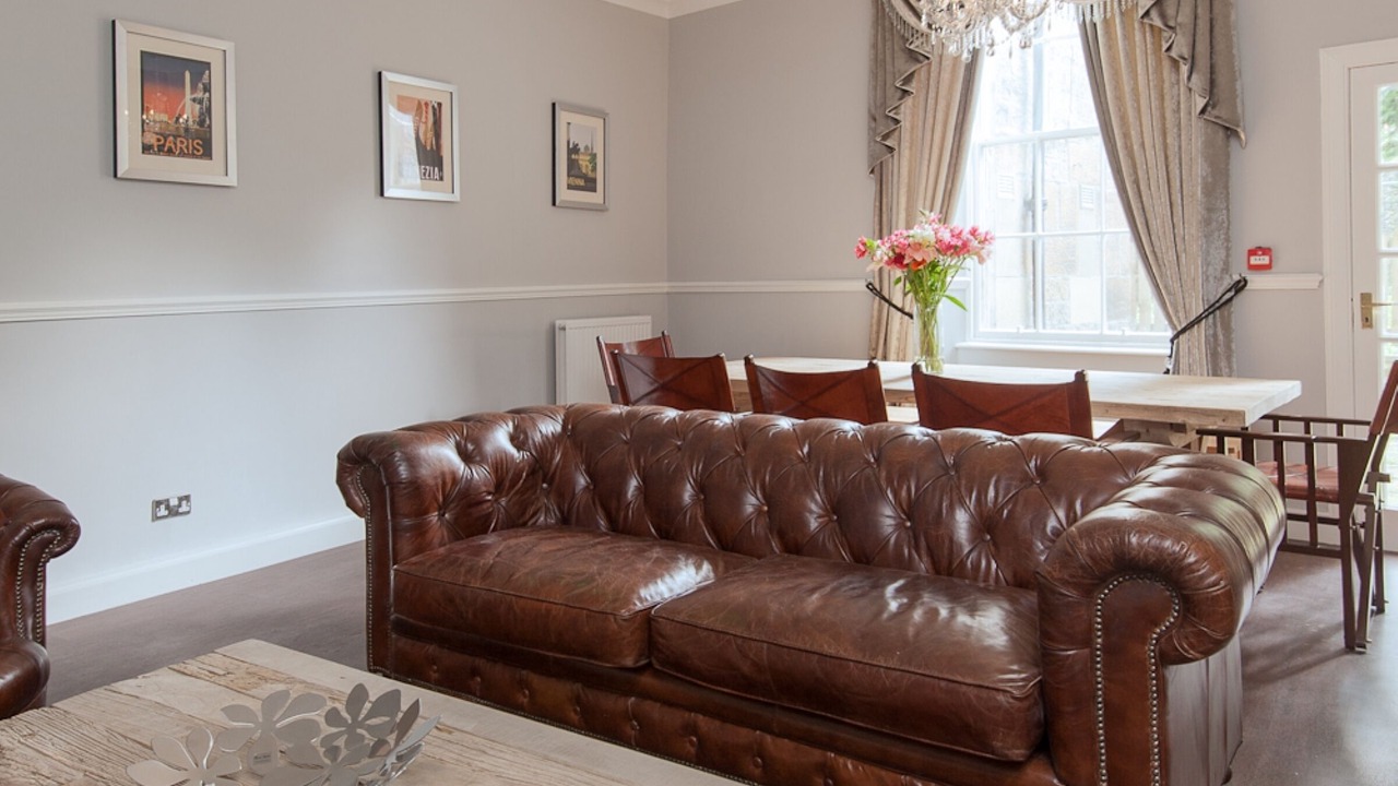Photo of Livingroom in New Town