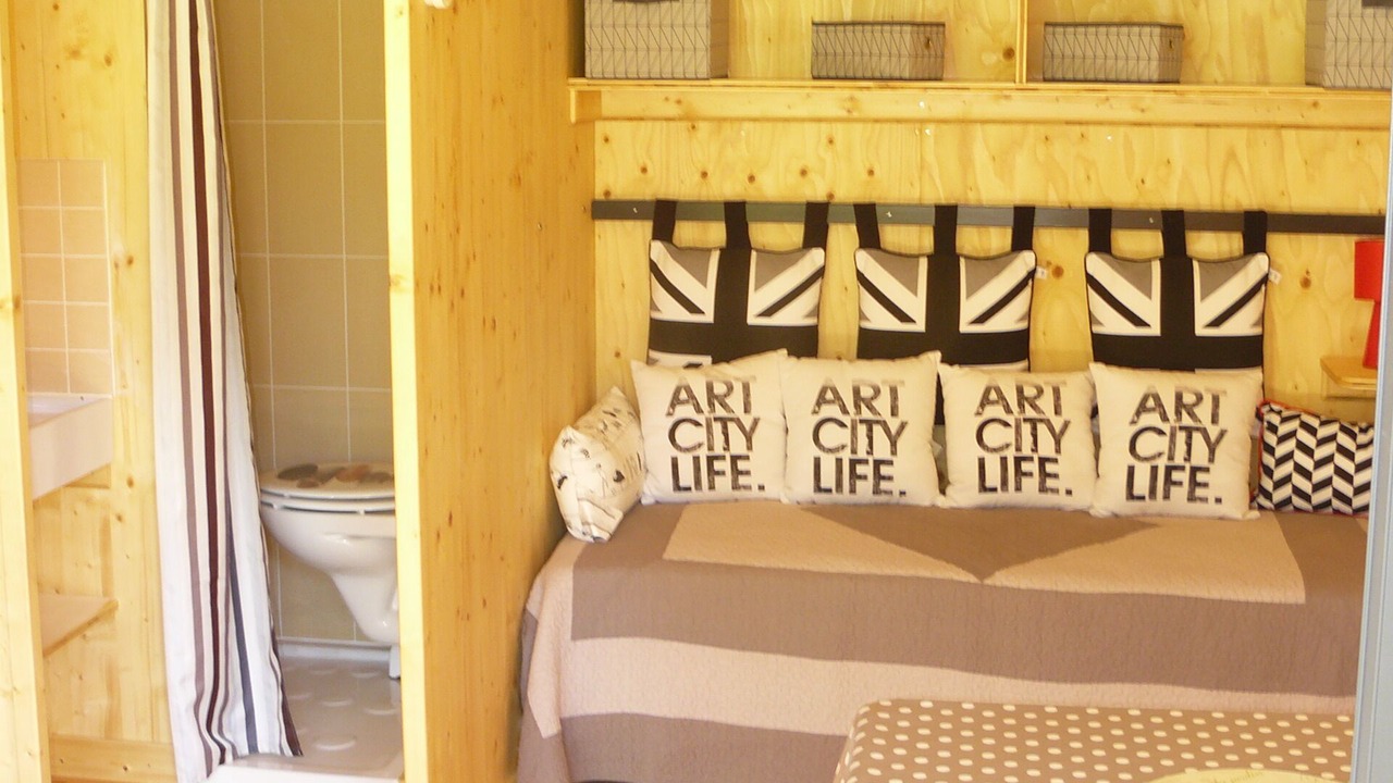 Photo of Bedroom in Saint-Martin-des-Champs