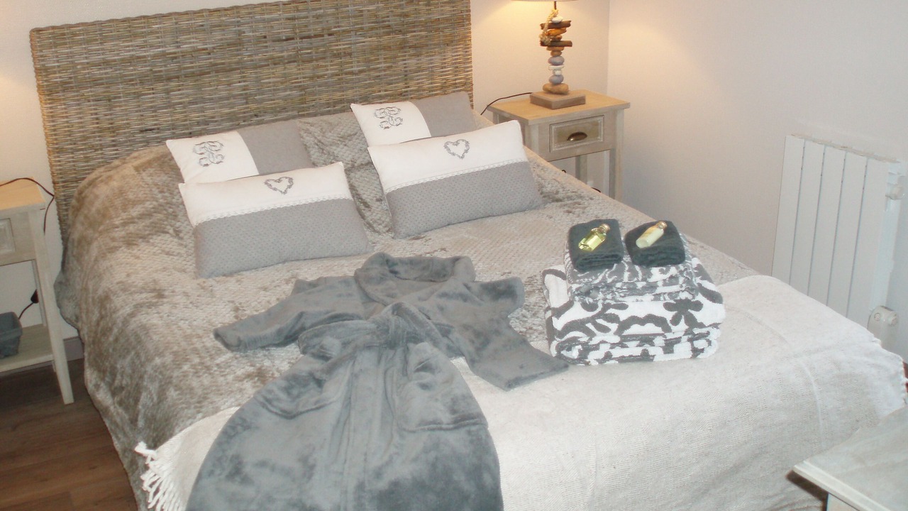Photo of Bedroom in Port-en-Bessin-Huppain