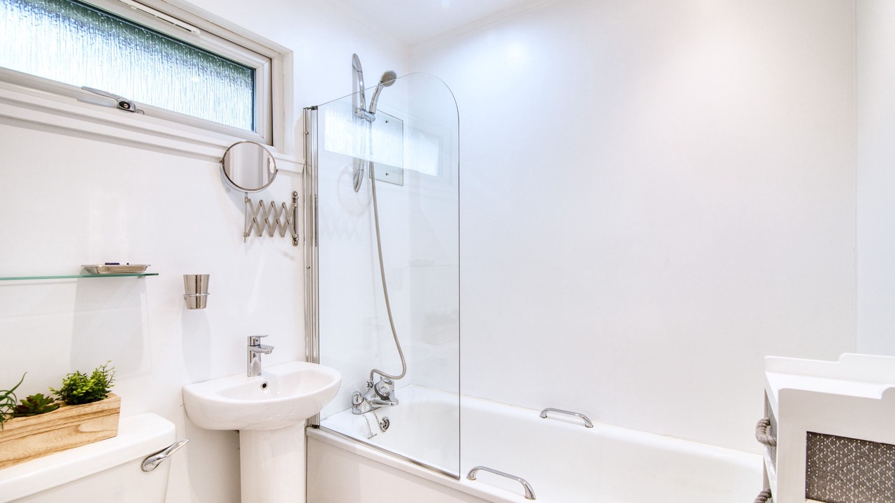 Photo of Bathroom in Crianlarich