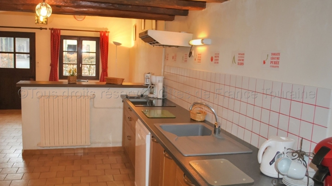 Photo of Kitchen in Saint-Epain