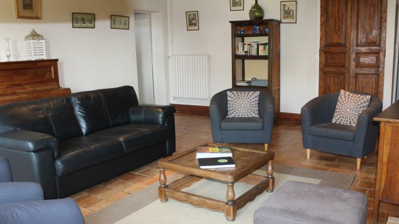 Photo of Livingroom in Saint-Epain