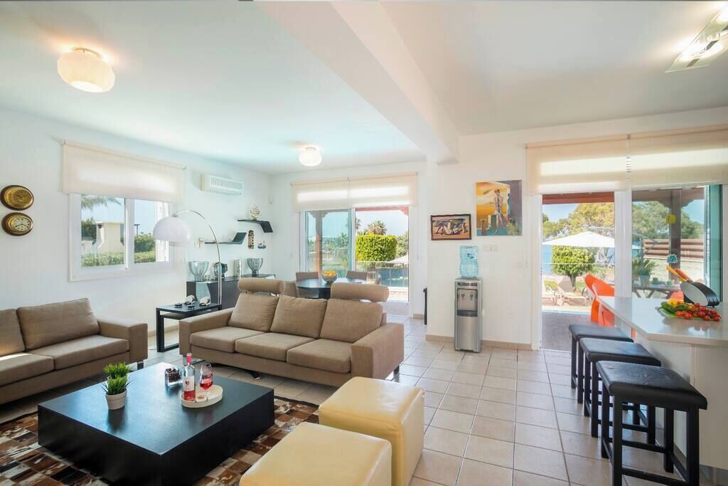 Photo of Livingroom in Protaras