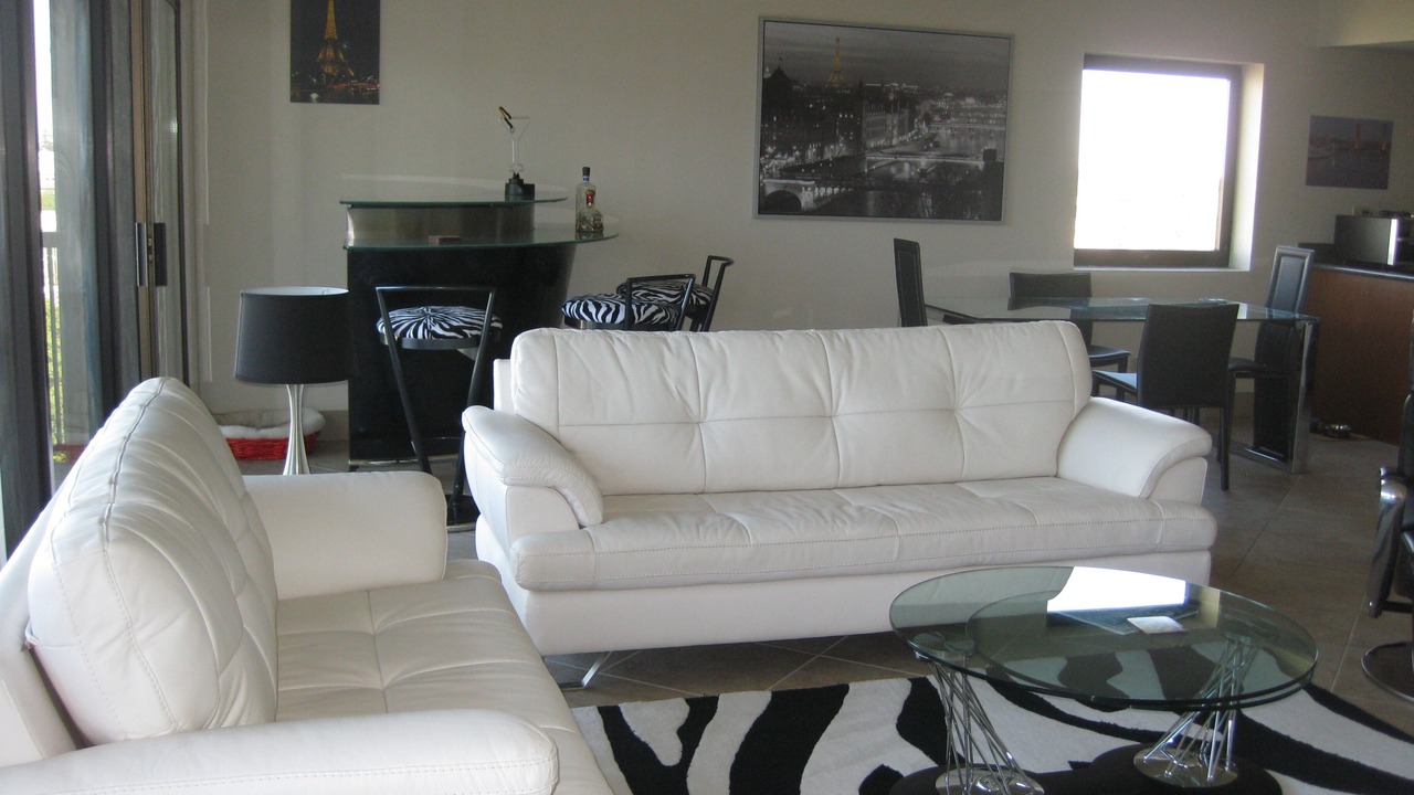 Photo of Livingroom in Downtown Sacramento