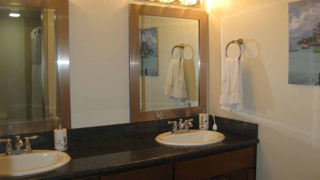 Photo of Bathroom in Downtown Sacramento