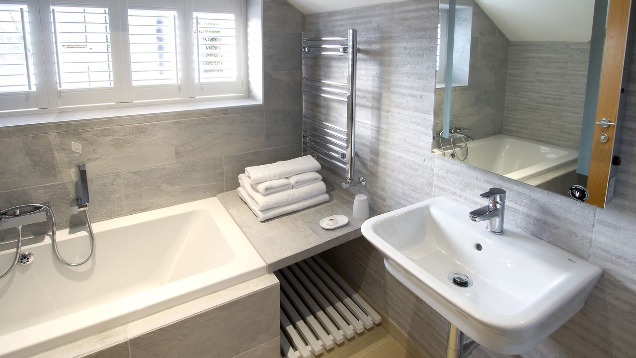 Photo of Bathroom in Margam