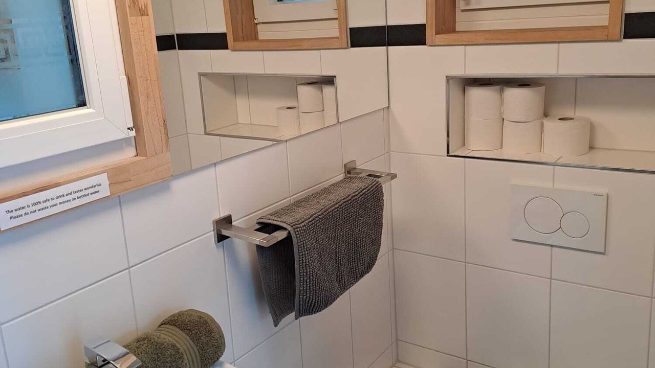 Photo of Bathroom in Boenigen