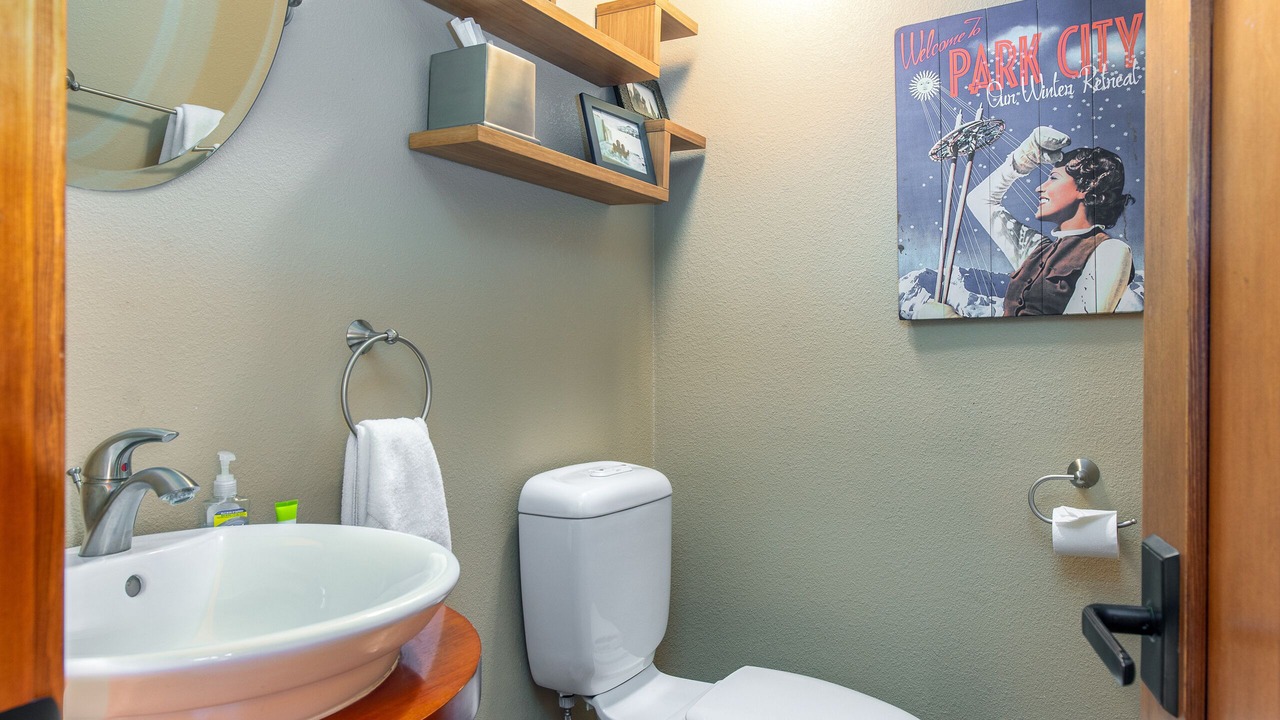 Photo of Bathroom in Park Meadows