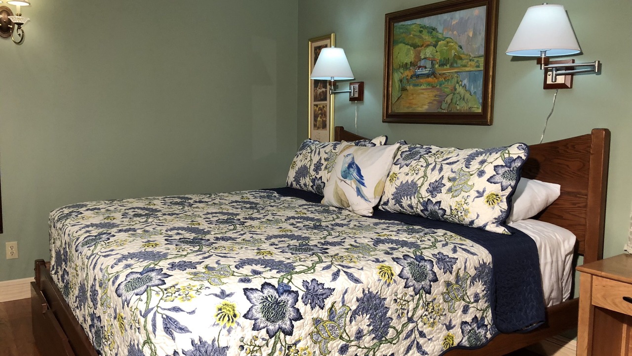 Photo of Bedroom in Bar Harbor