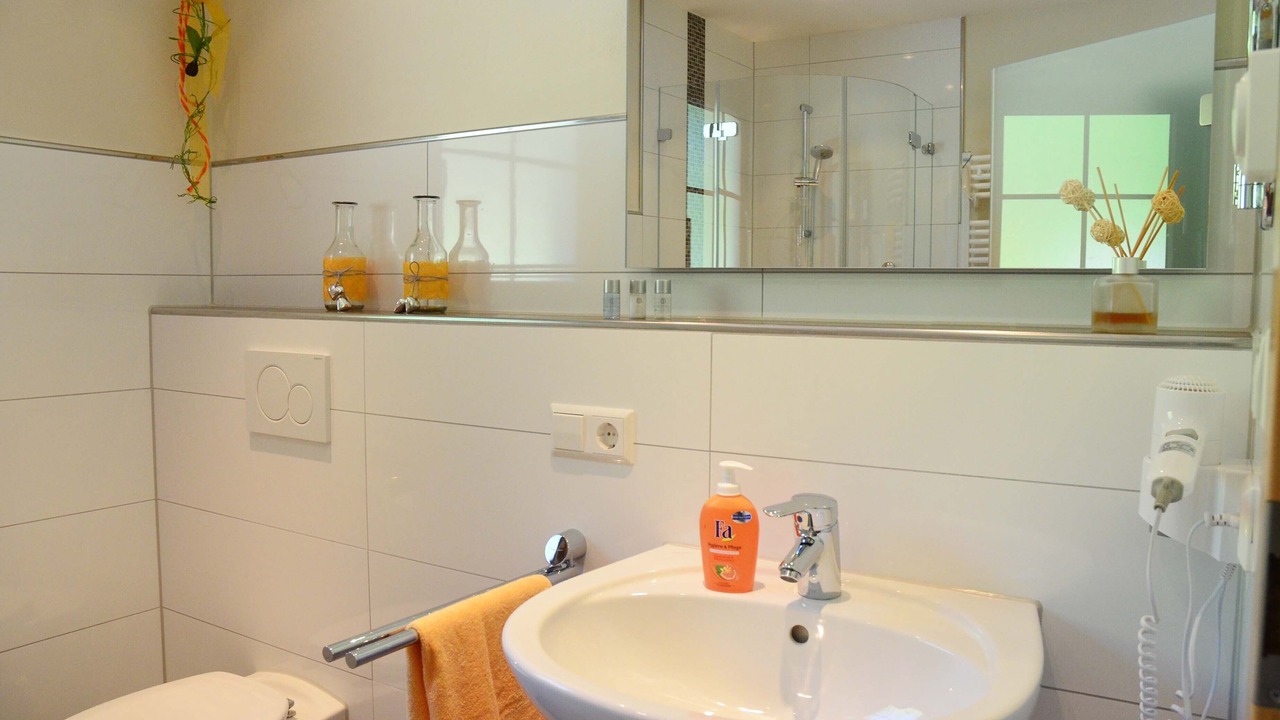 Photo of Bathroom in Lahr