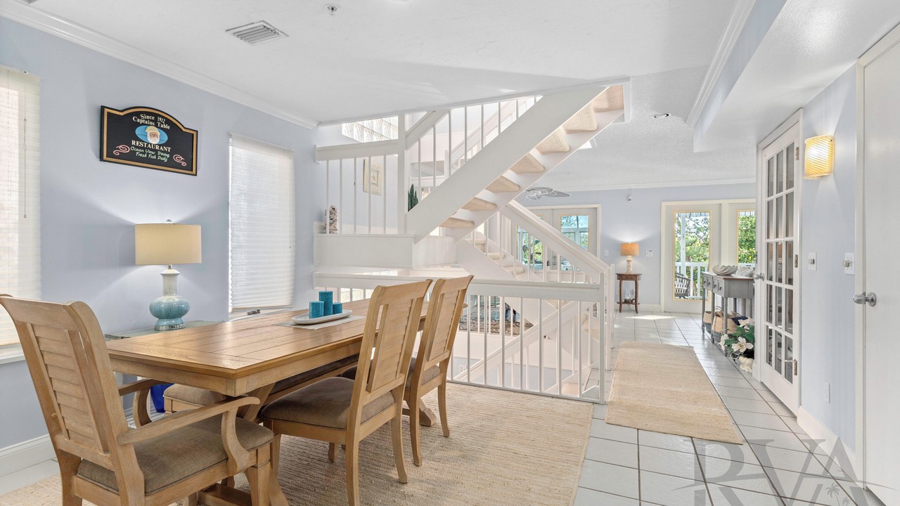 Photo of Livingroom in Whitney Beach