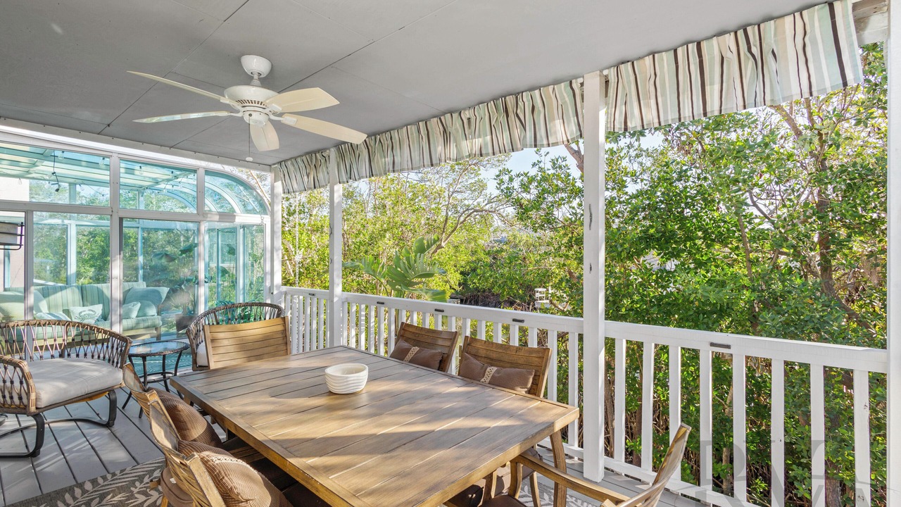 Photo of Patio Balcony in Whitney Beach