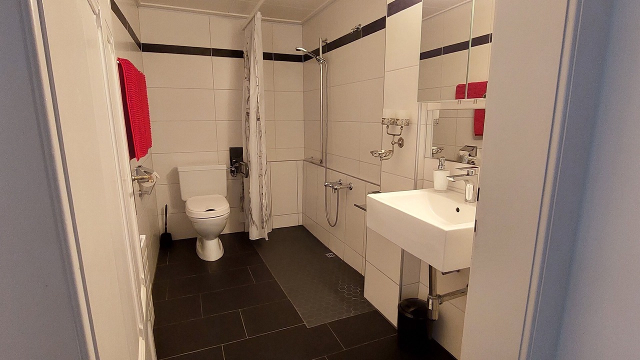 Photo of Bathroom in Central Interlaken