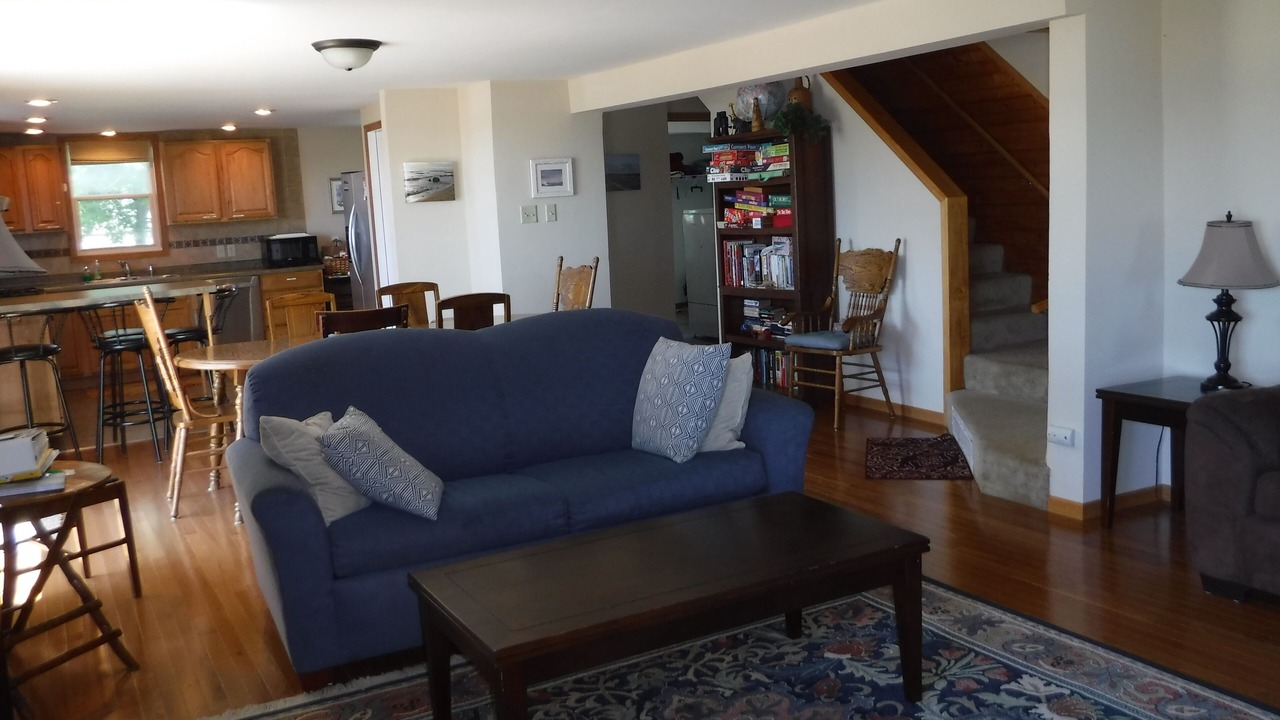 Photo of Livingroom in Two Rivers