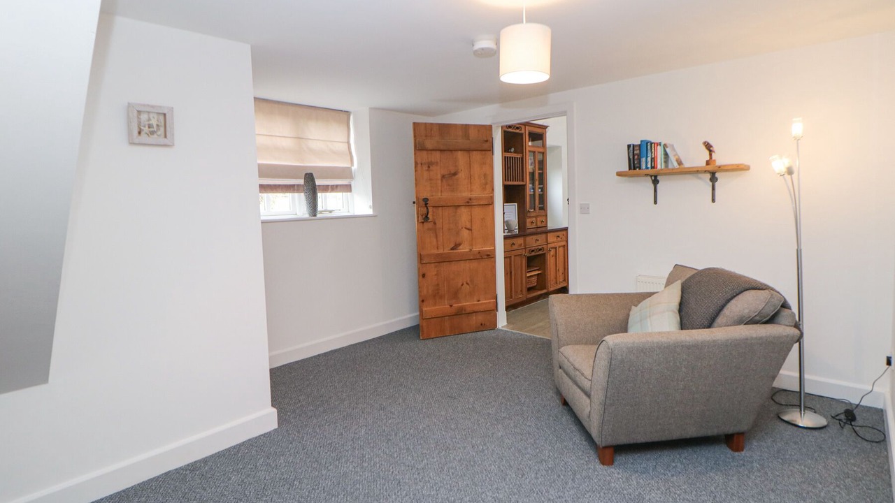 Photo of Livingroom in Foxt