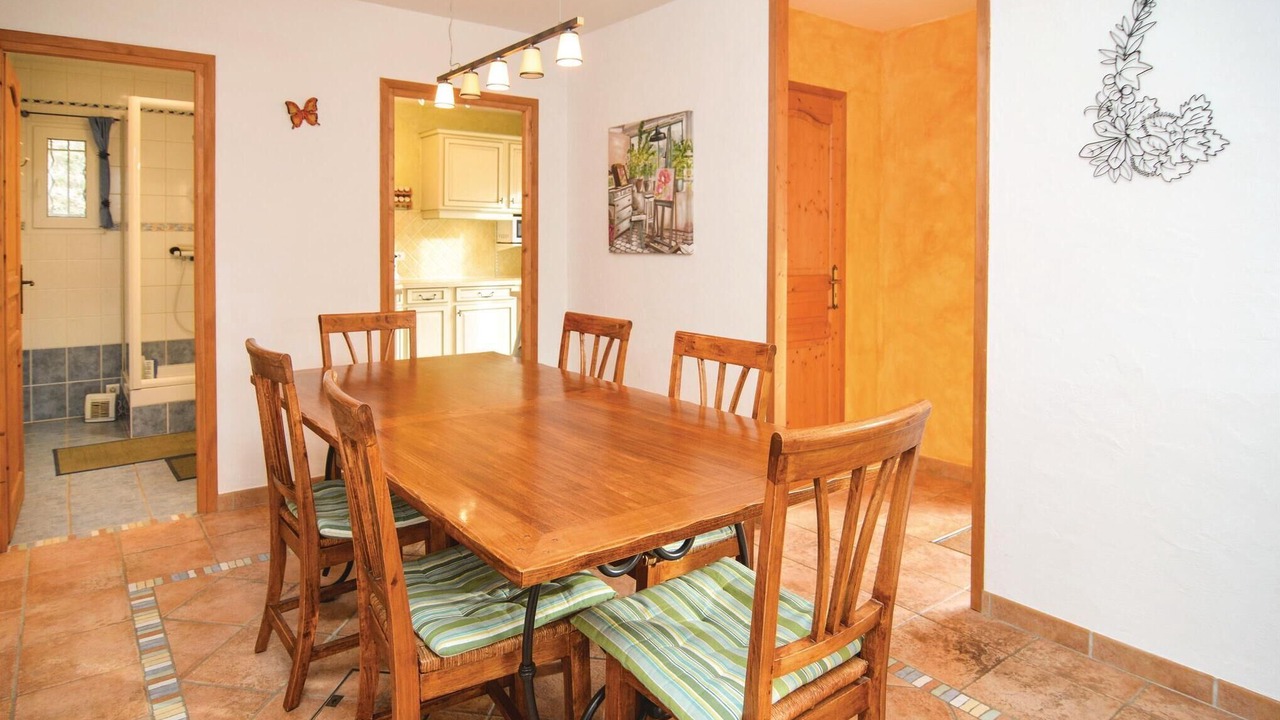 Photo of Bedroom in Molieres-sur-Ceze