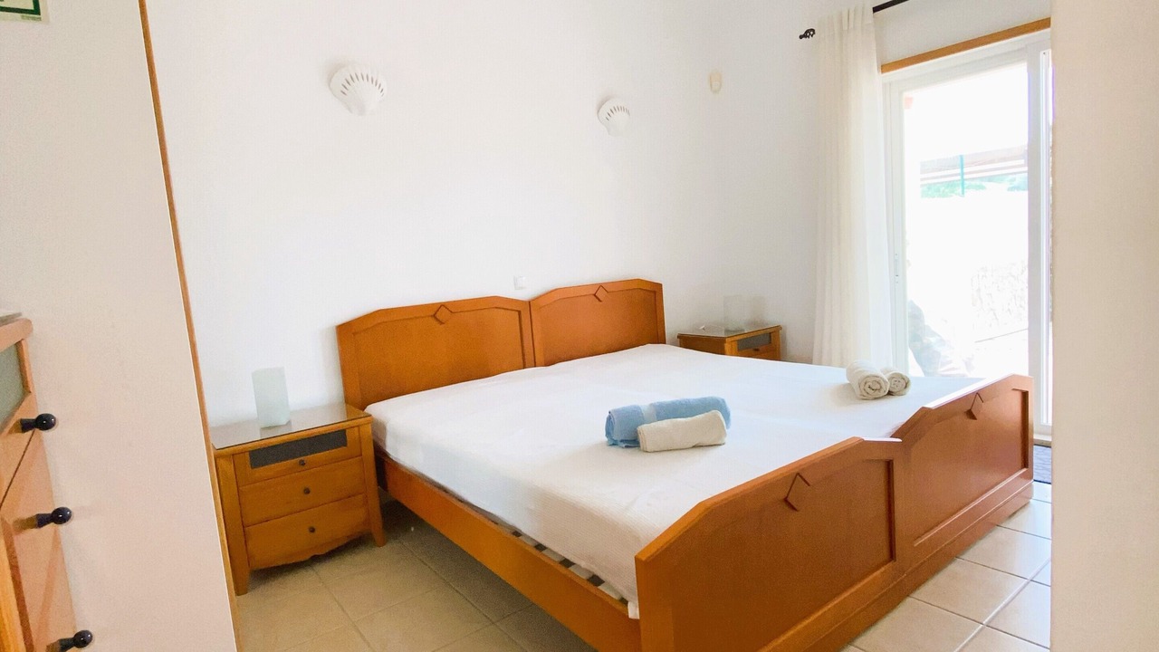 Photo of Bedroom in Atalaia