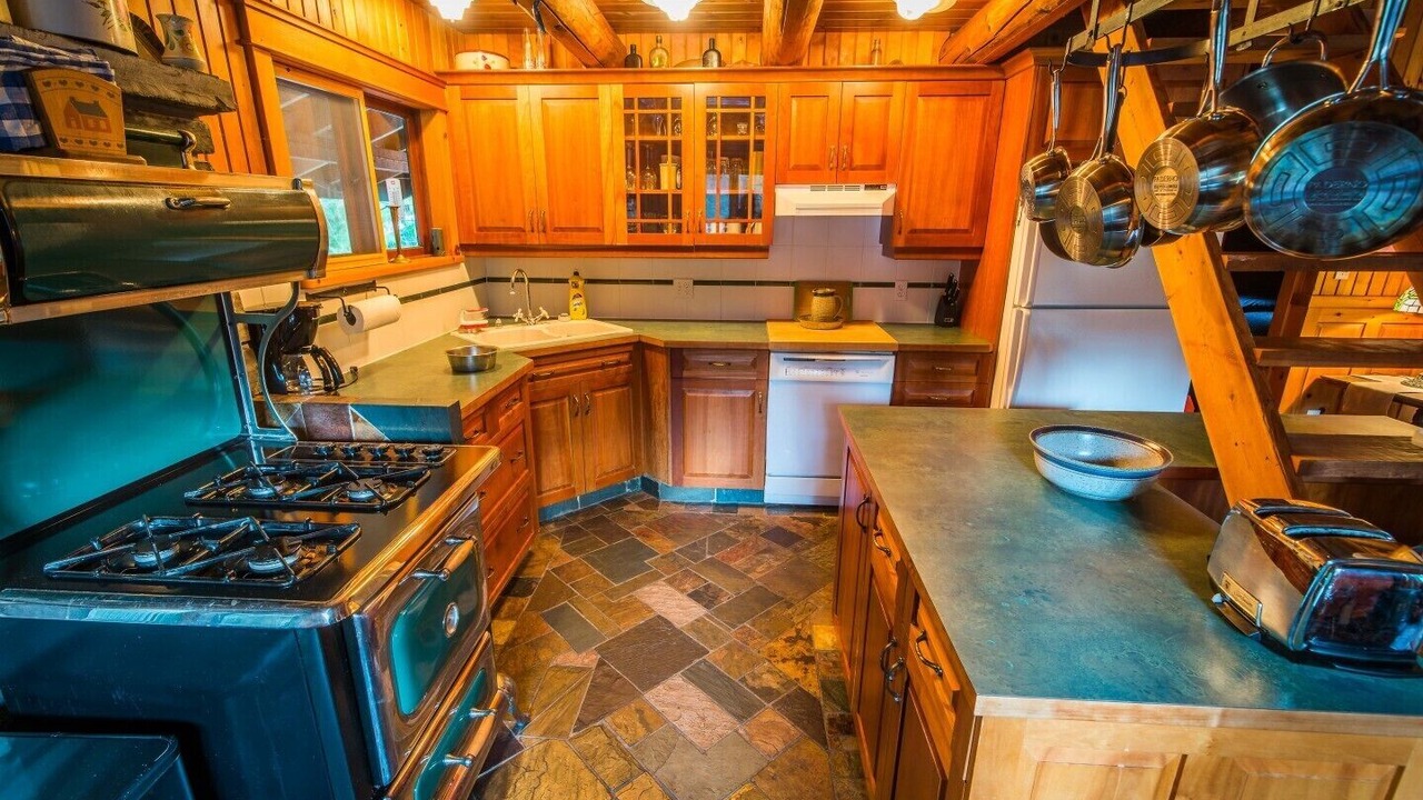 Photo of Kitchen in Howser