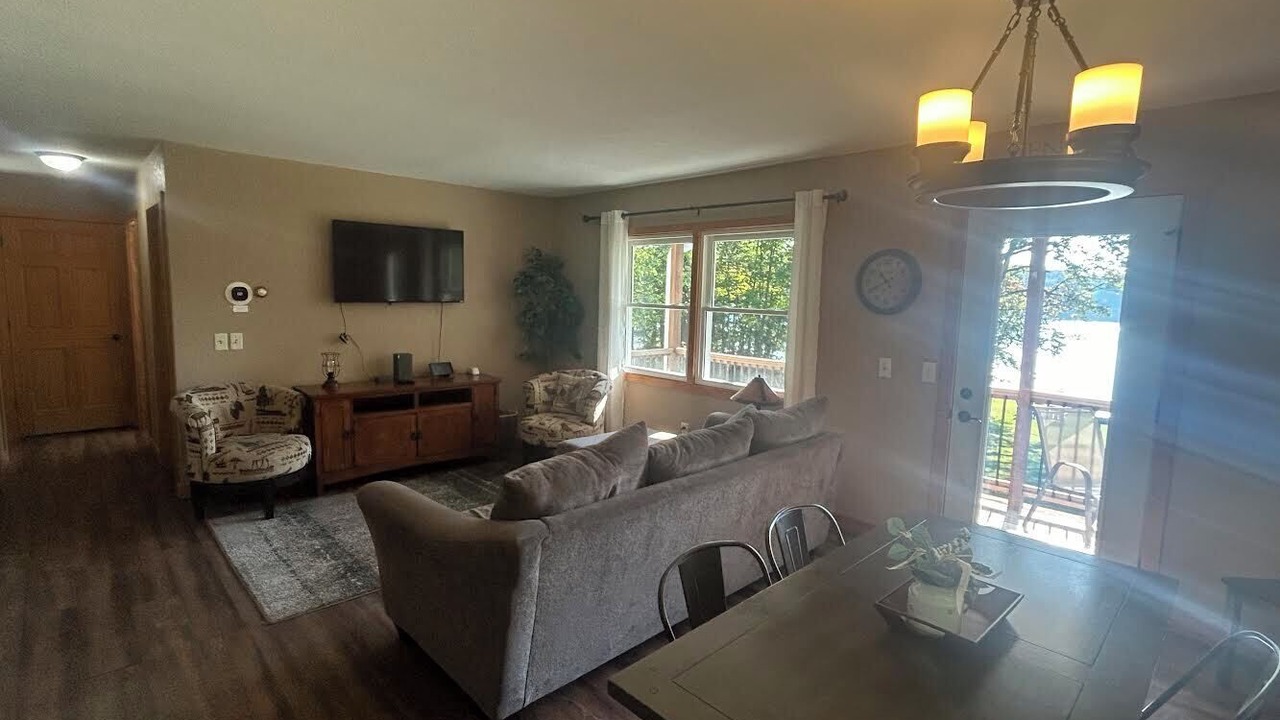 Photo of Livingroom in Wetmore
