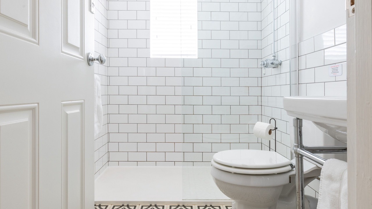 Photo of Bathroom in Pontcanna