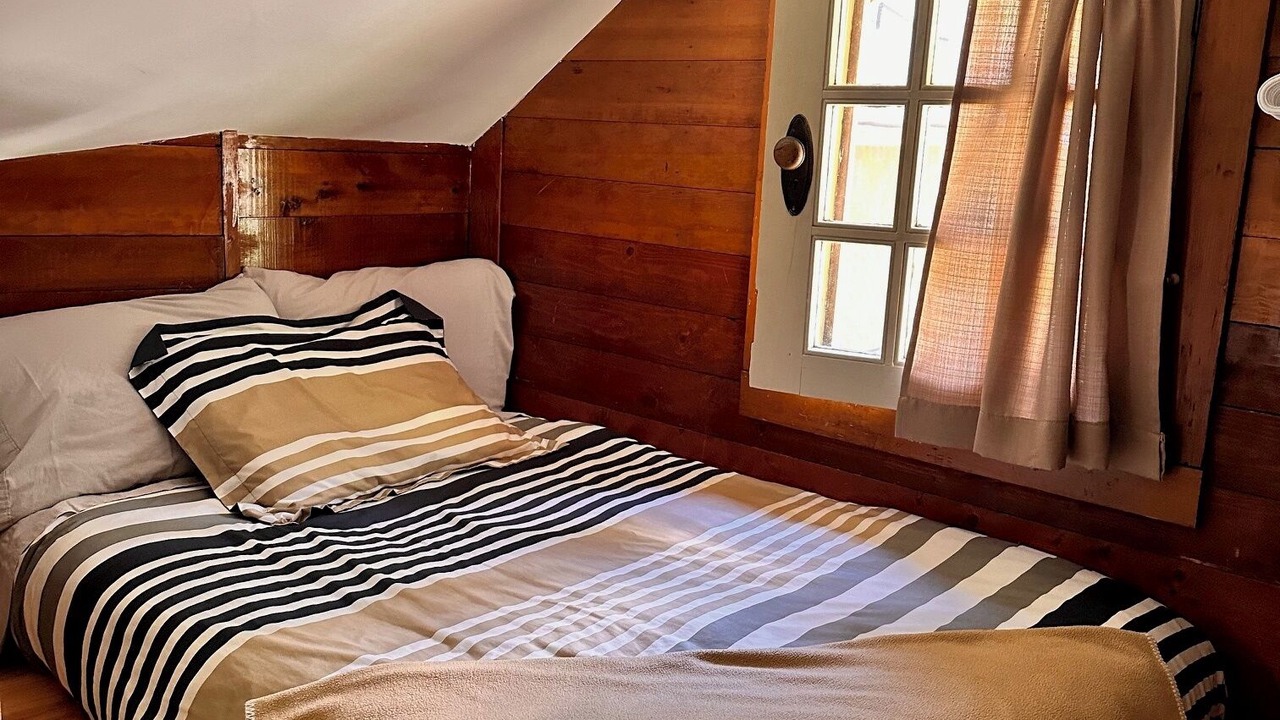 Photo of Bedroom in Kaslo