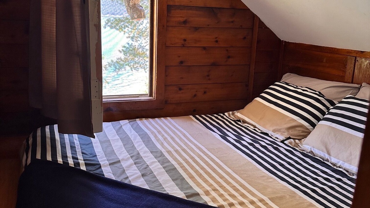 Photo of Bedroom in Kaslo
