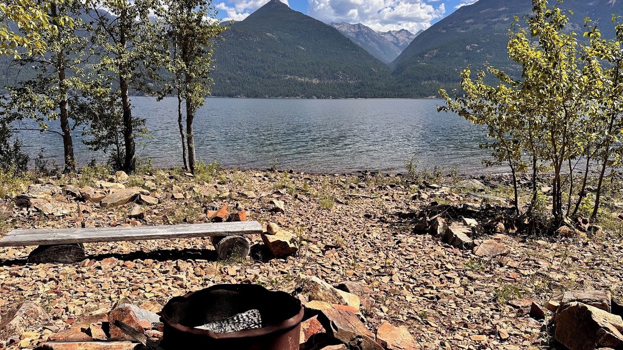 Photo of Others in Kaslo