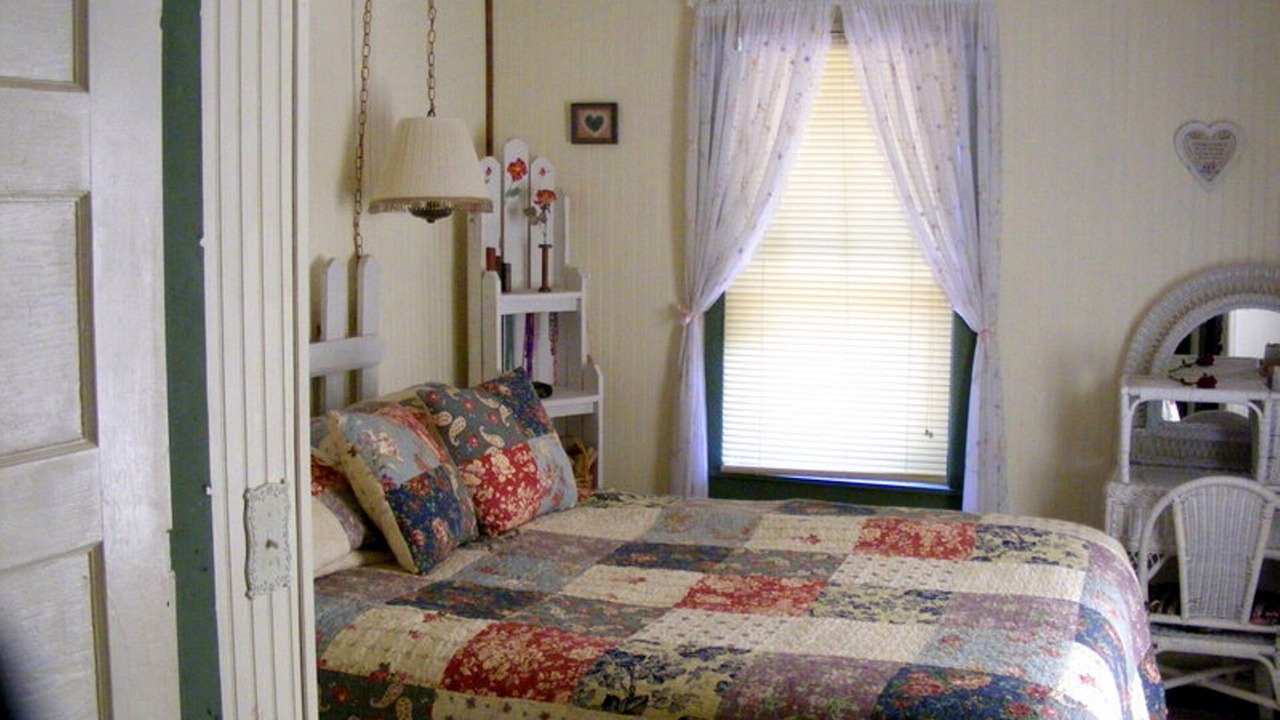 Photo of Bedroom in Hardy