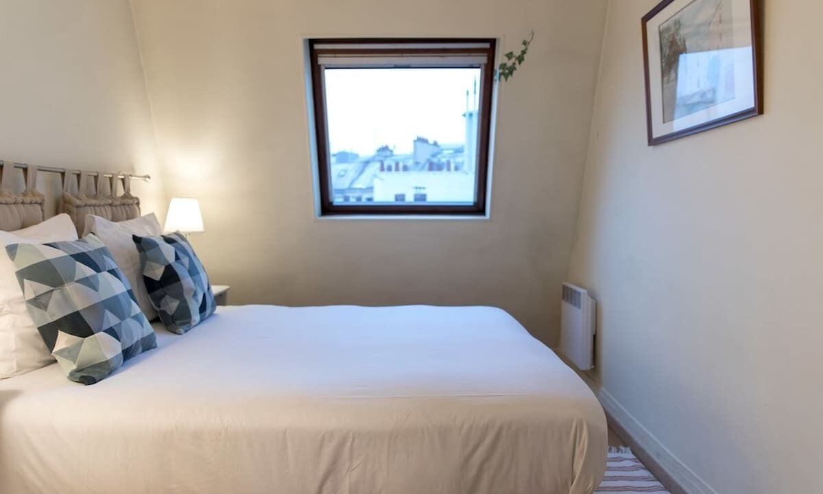 Photo of Bedroom in Faubourg Saint-Germain