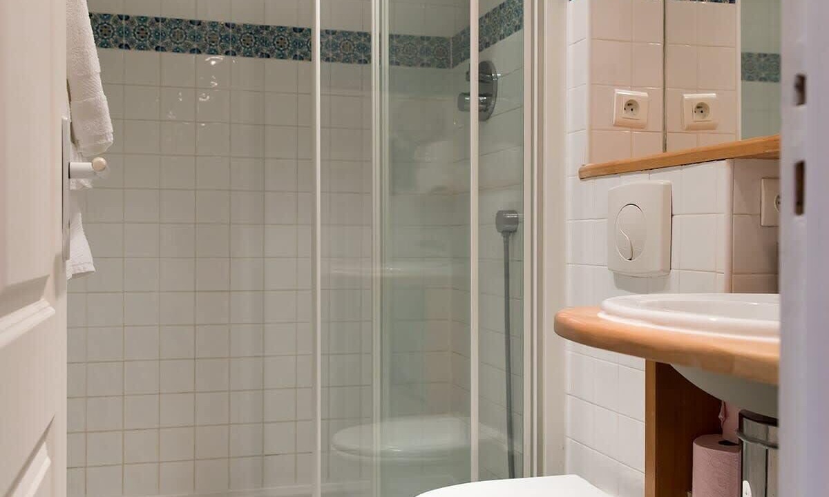Photo of Bathroom in Faubourg Saint-Germain