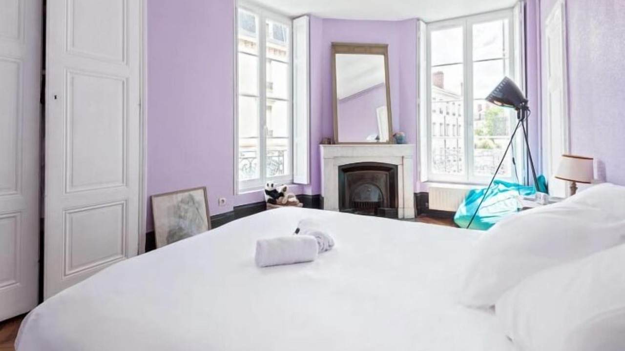 Photo of Bedroom in Voltaire - Saint Amour