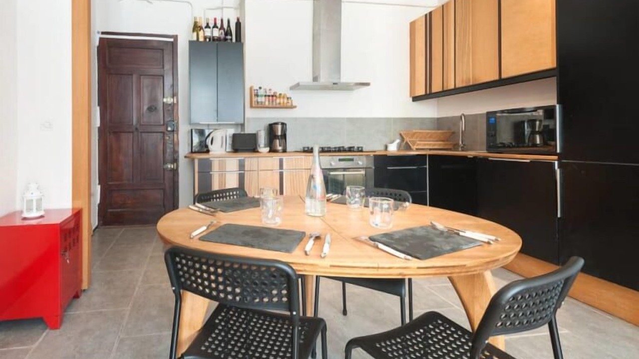 Photo of Kitchen in Voltaire - Saint Amour