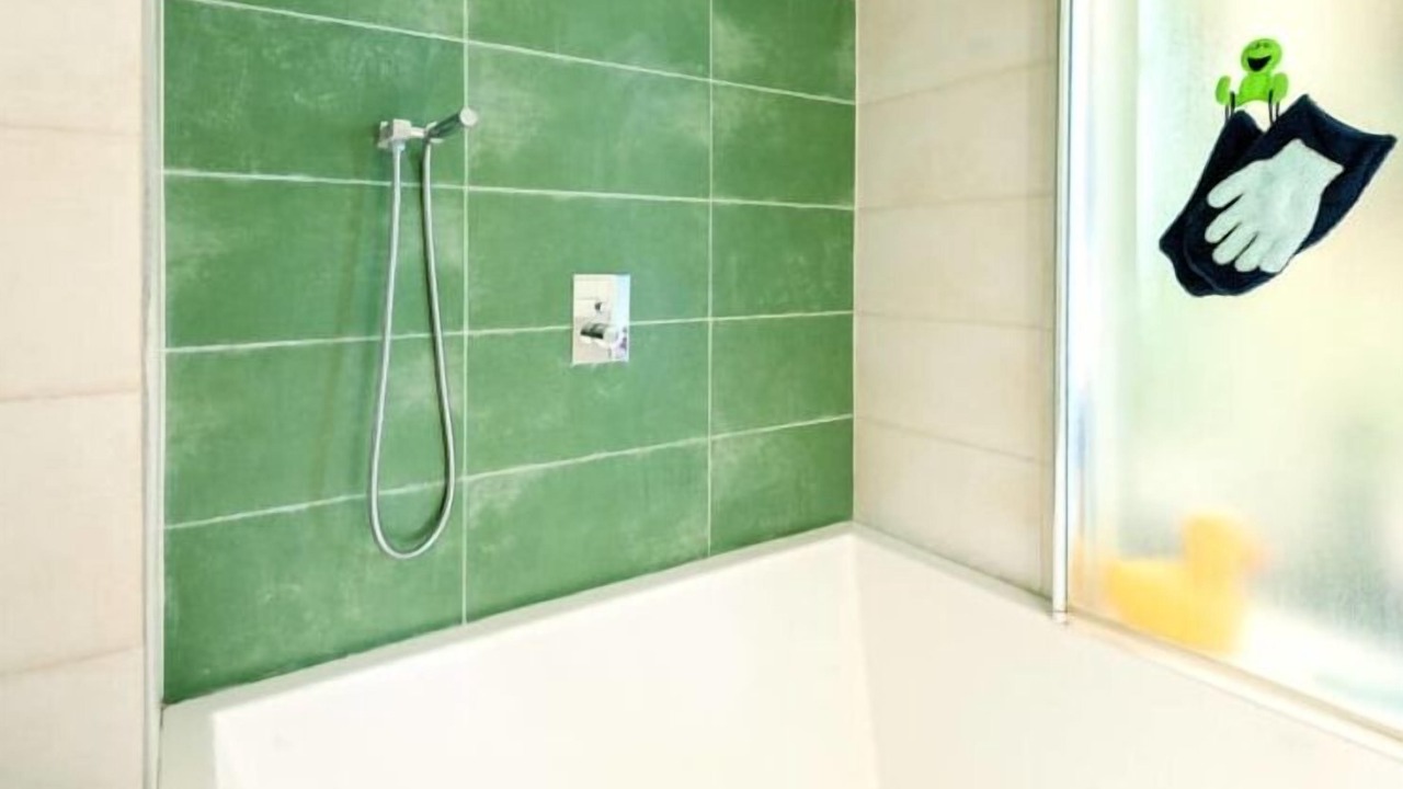 Photo of Bathroom in Voltaire - Saint Amour