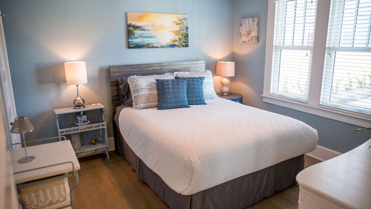 Photo of Bedroom in Laurel Park