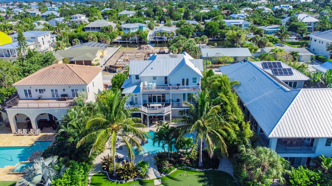 Photo of Others in Anna Maria